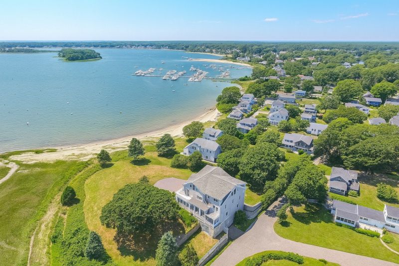 Best Siding Repair pros in Norwood, MA